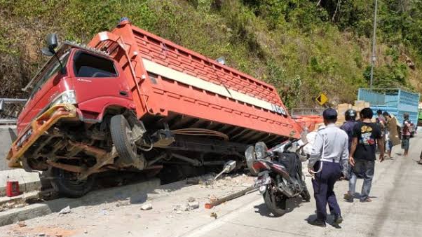 Truk ODOL Salah Satu Penyumbang Penyebab Kecelakaan Lalu Lintas