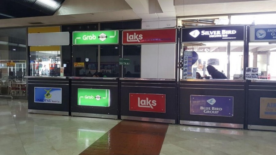 Grab dan INKOPOL Operasikan Taksi Online di Soetta