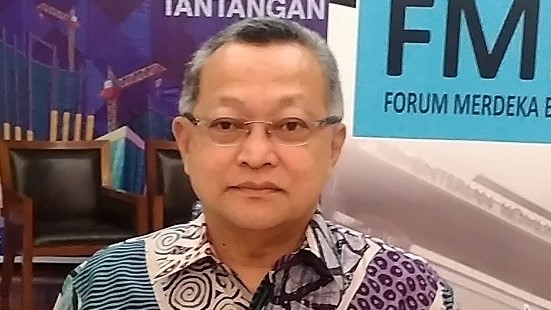 Menelisik Pengaruh Ekonomi Dunia Terhadap Kebijakan Trump