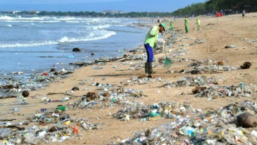 Limbah Menggunung, Bali Deklarasikan Darurat Sampah