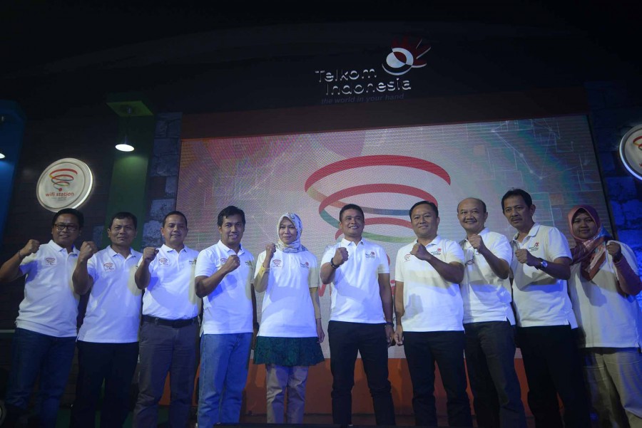  Telkom Hadirkan WiFi Station