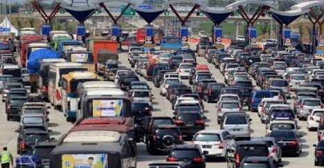 Arus Balik Nataru Mulai Padati Tol Palimanan dan Bakauheuni