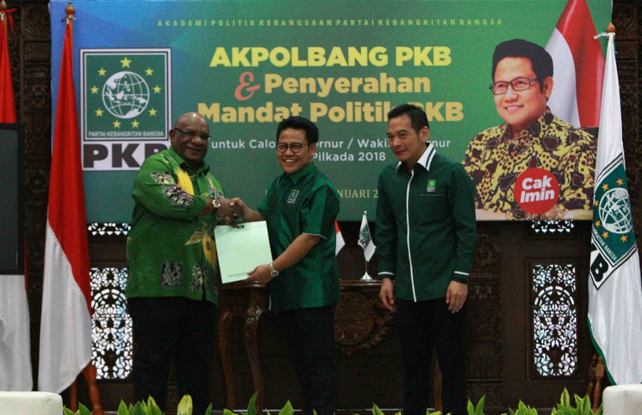 PKB Serahkan Mandat Politik Kepada Bakal Calon Gubernur Dan Wakil Gubernur 