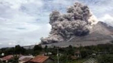 Penerbangan Dilarang Melintas Di Kawasan Gunung Sinabung