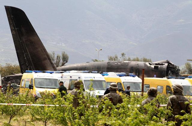Pesawat Militer Aljazair Jatuh, 257 Tewas