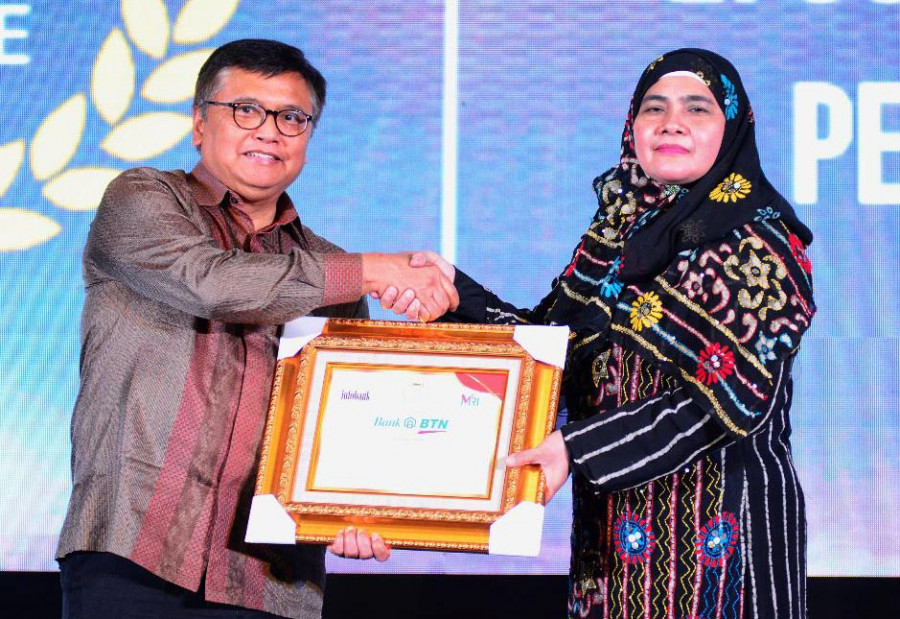 BTN Raih Infobank Banking  Service Excelence  Awards 
