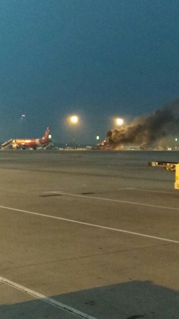 Berikut Pernyataan Resmi Air Asia Terkait Terbakarnya Apron Bus di T3