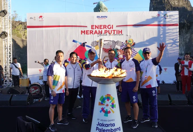 Telkom Gelar Penyambutan Obor Api Asian Games XVIII di Garuda Wisnu Kencana Bali