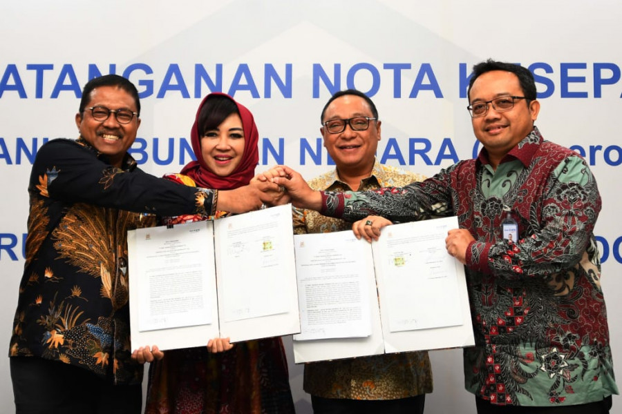 BTN Gandeng  Notaris