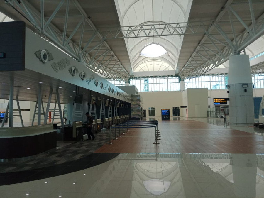 Bandara Internasional Jawa Barat, Lengang Sepi Peminat