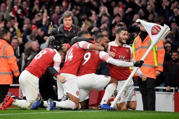Arsenal Libas Tottenham 4-2