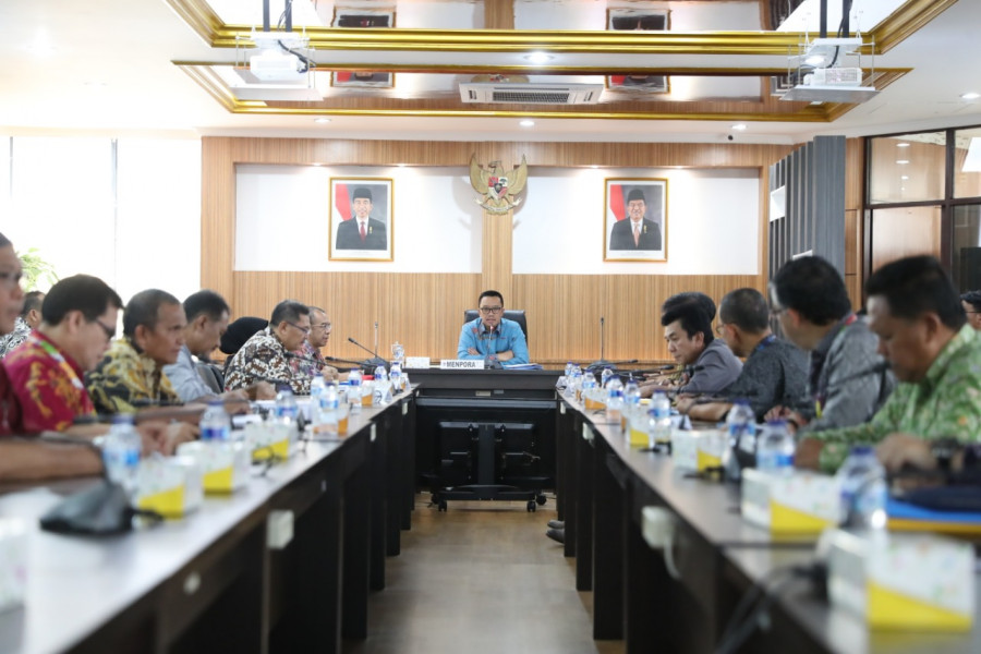 Menpora Invatkan Anak Buahnya Berhati-hati Mengelola Anggaran