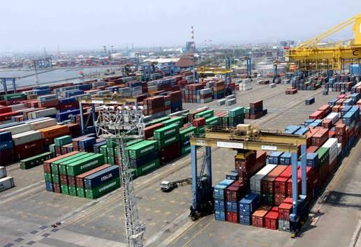Volume Arus Barang Melalui Pelabuhan Marunda Meningkat Tajam