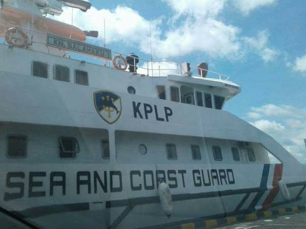 KN.Salawaku Evakuasi Korban Banjir Morowali Sulteng