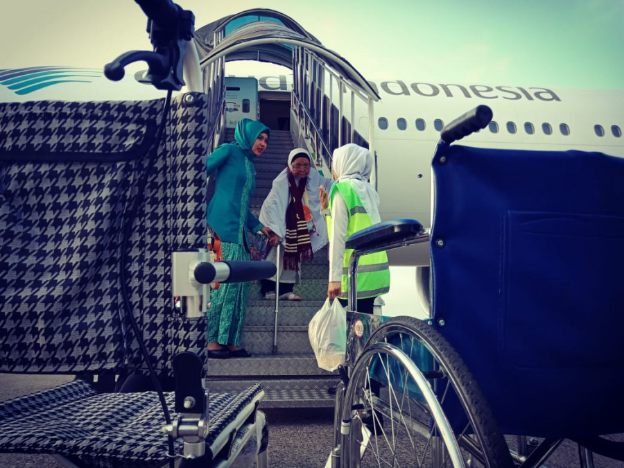 Kloter Pertama  Embarkasi Padang Bengkulu Tiba di Tanah Air