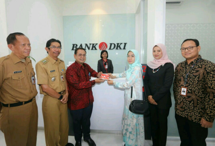 Pengembangan  Bank DKI