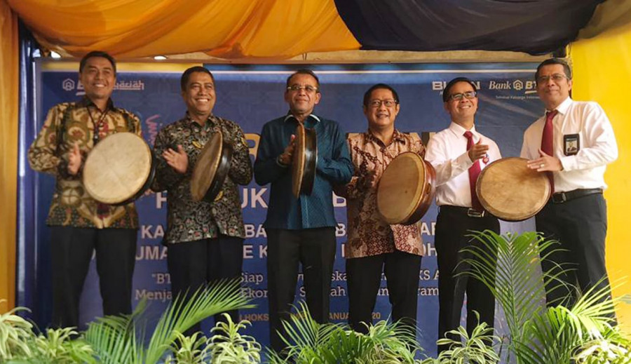 BTN Konversi Empat Kantor Syariah