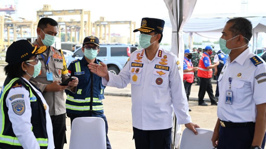 818 Eks ABK Kapal Pesiar Tiba Di Tanjung Priok Langsung Dikirim ke  Hotel Untuk Karantina Mandiri 