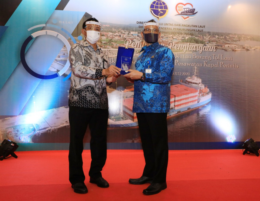 Optimalkan Angkutan Barang dan Ternak, PELNI Raih Dua Penghargaan dari Kemenhub