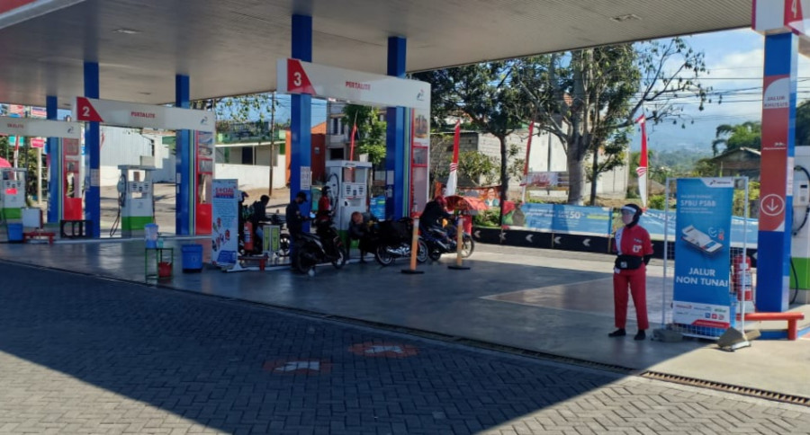 Uji Coba Transaksi Cashless di 80 SPBU Malang Raya, Transaksi Capai 3.000 Per Hari
