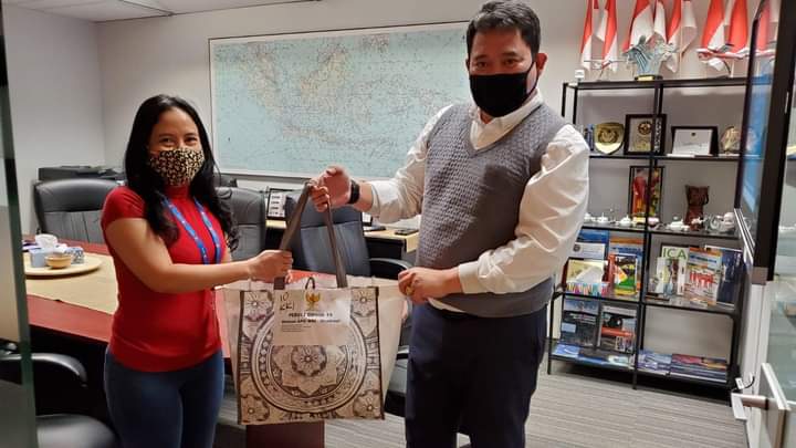 KKIP ICAO Bantu Paket Peduli Covid Pada Mahasiswa Indonesia di Kanada