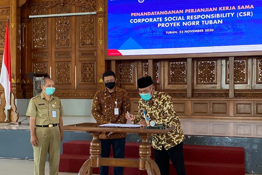 Program Bina Lingkungan, Pertamina Tanam Mangrove Sampai Asuransikan Nelayan di Tuban