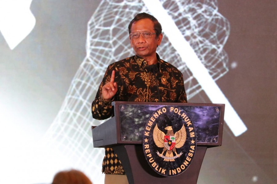 Menko Polhukam Serahkan Hasil Evaluasi dan Rekomendasi Bidang Kesatuan Bangsa