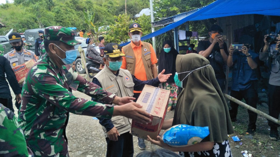 TNI dan Pemda Distribusikan Bantuan Secara Merata ke Lokasi Bencana Gempa di Sulbar
