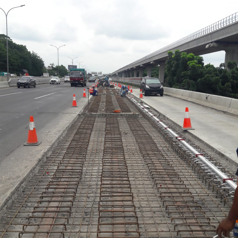 Malam Ini, Jasa Marga Kembali Lakukan Pekerjaan Perbaikan dan Perkuatan Jembatan di Ruas Tol Jagorawi