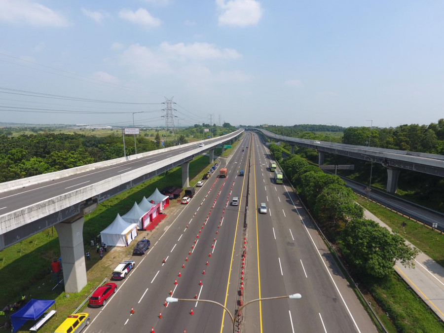 H+1 - H+2 Idul Fitri 1442 H, 200 Ribu Kendaraan Kembali ke Jabotabek Via Jalan Tol