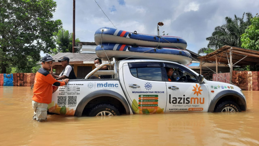 Muhammadiyah Kalsel Terjunkan Tim Relawan ke Lokasi Banjir Tanah Bumbu