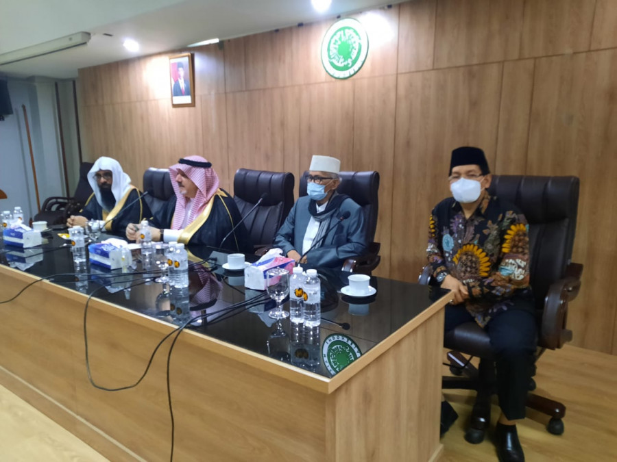 Silaturahmi ke MUI, Dubes: Arab Saudi Belum Mengirimkan Undangan Haji