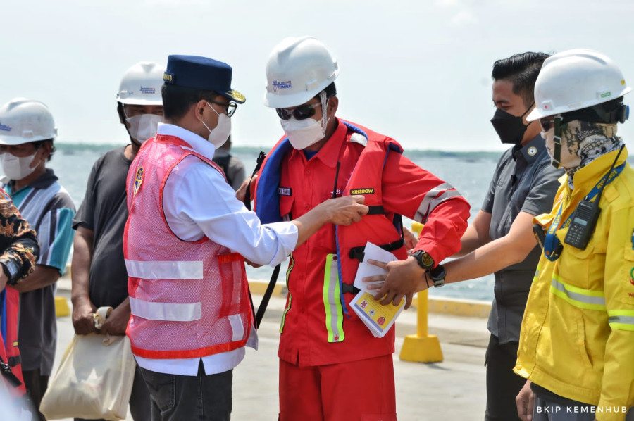 Operator Pelabuhan di Kawasan Marunda Diperintahkan Setor PNBP dan Pajak Lainnya