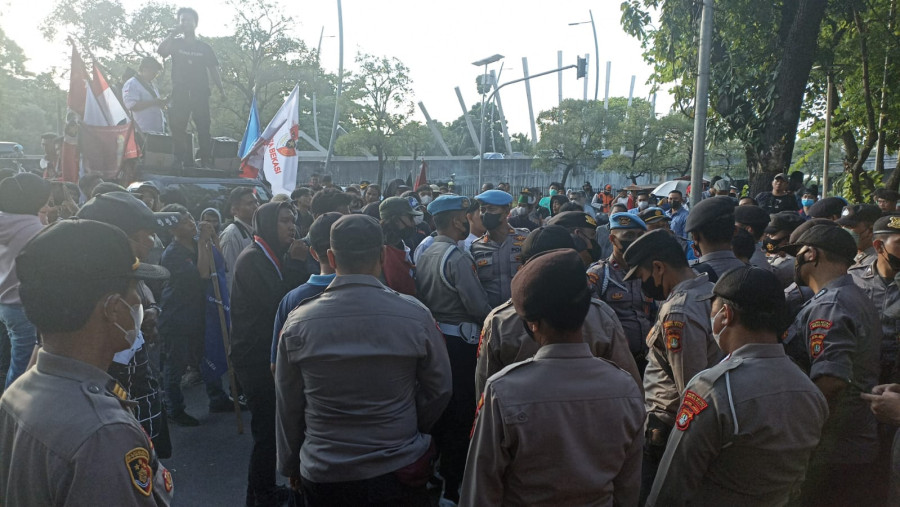 Jakarta Dikepung Demo Kenaikan BBM, Polisi Nyatakan Situasi Kondusif
