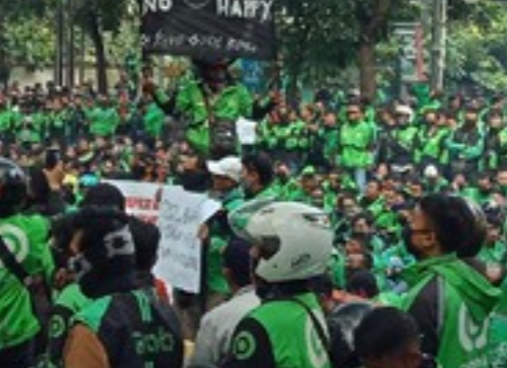Pengemudi Ojek Online Tetap Tolak Penawaran Penyesuaian Tarif