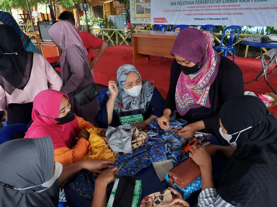 Menelisik Binaan Pertamina, Memanfaatkan Barang Bekas