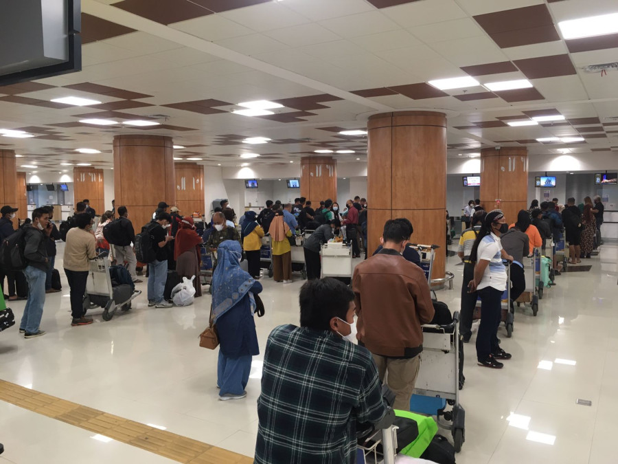 Semburan Abu Vulkanik, Tiga Bandara Disekitar Gunung Semeru Tetap Normal