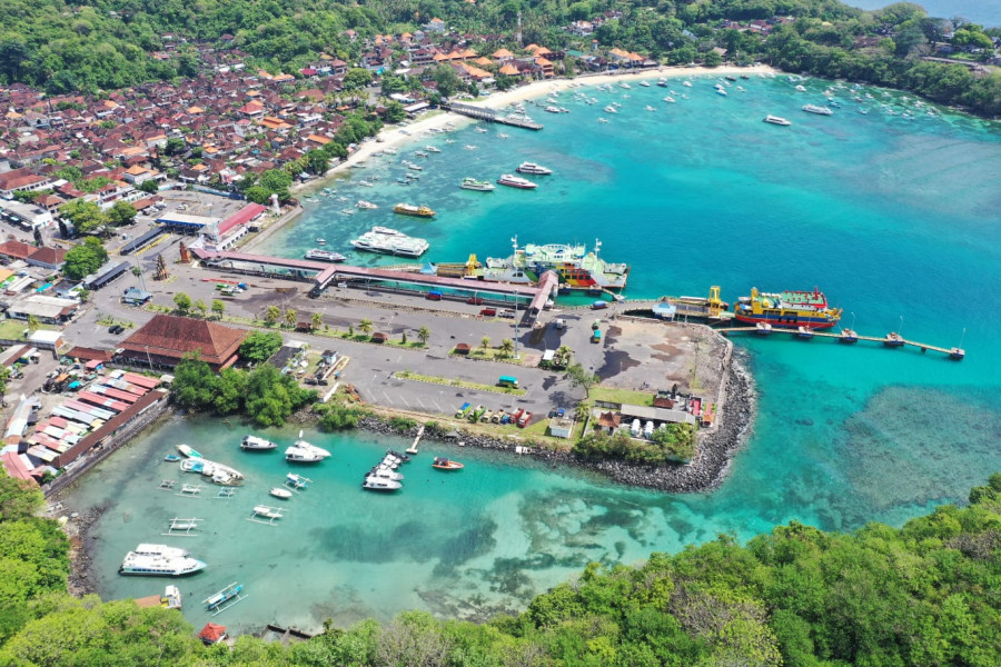 Dua Penyeberangan dari dan Ke Bali Hari Ini Ditutup Sementara