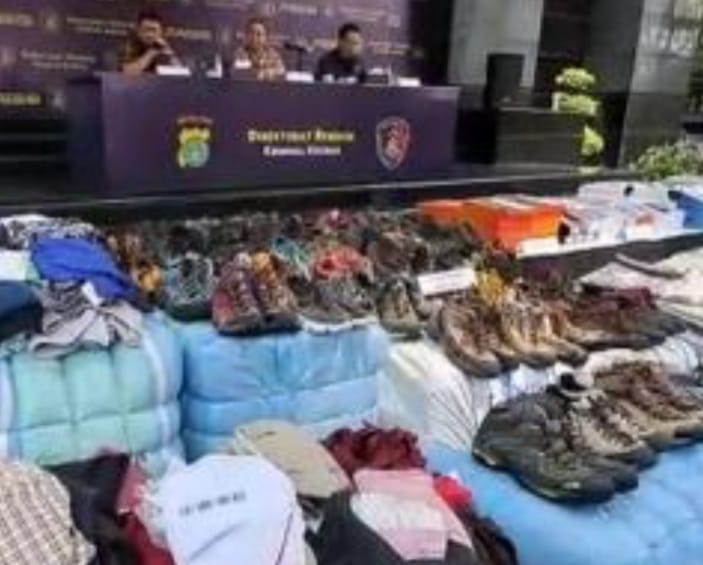 Polda Metro Jaya Ungkap, Penyelundupan Pakaian Bekas Import
