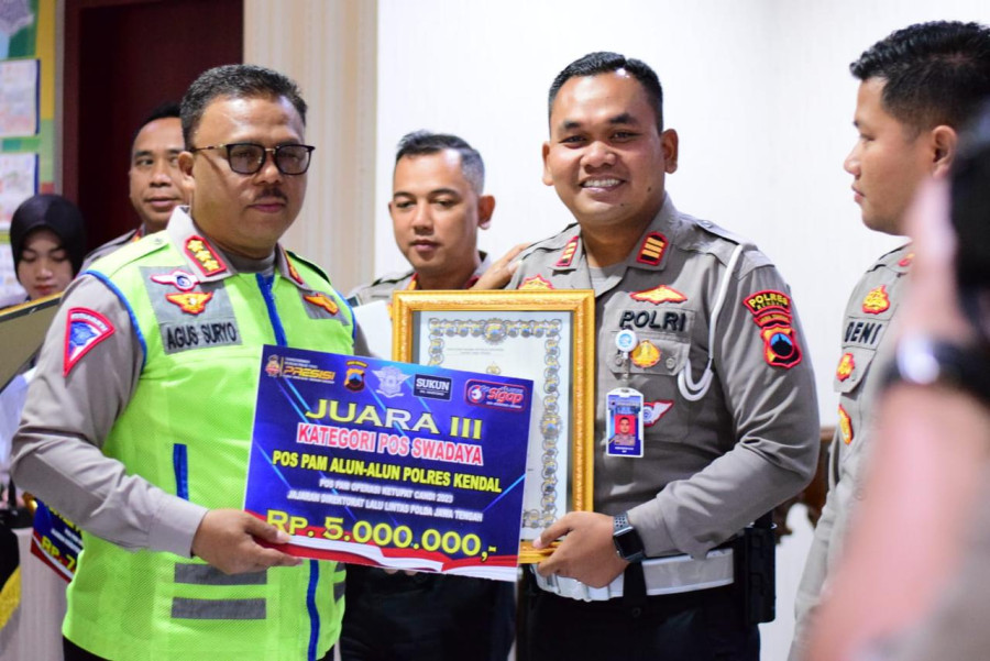 Pos Pelayanan Terbaik Ops Ketupat Candi Se Polda Jateng