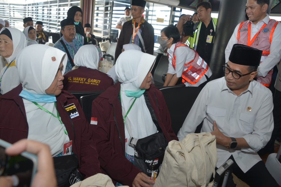Keberangkatan Haji Gelombang Pertama Dimulai Hari Ini Langsung ke Madinah