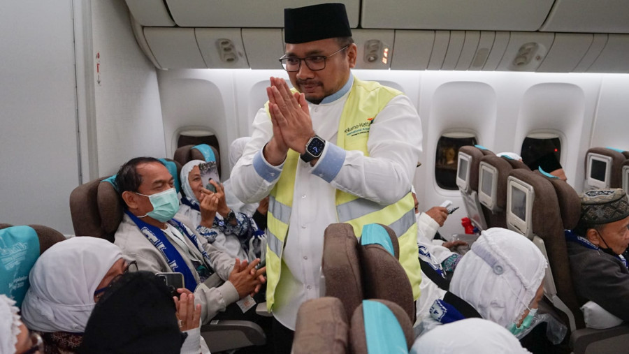 Hari Pertama Garuda Terbangkan 1.932 Jemaah Haji Dari Lima Embarkasi Langsung ke Madinah