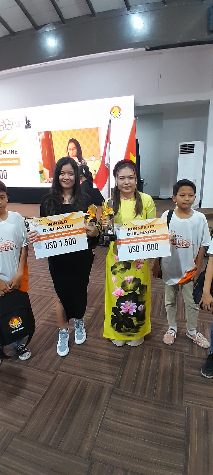 GM Susanto Megaranto dan WGM Cecilia Natalie Juara