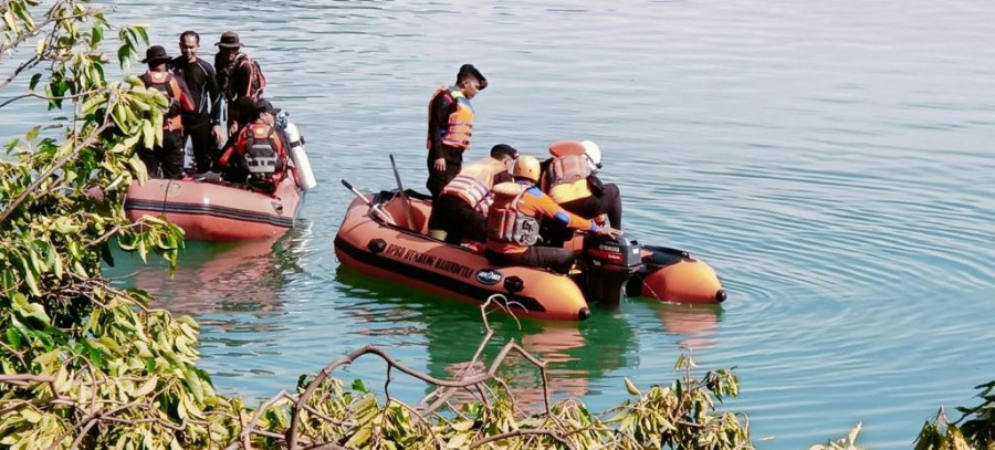Tim Gabungan TNI Polri Cari Korban Longsor Humbahas