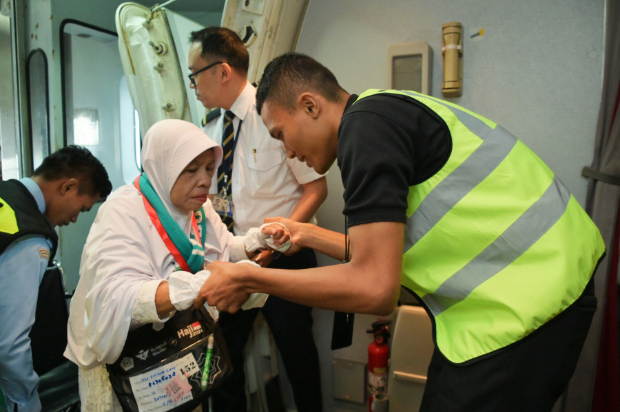 Embarkasi Batam Layani 28 Kloter Saat Ini Telah Diberangkatkan 16 Kloter