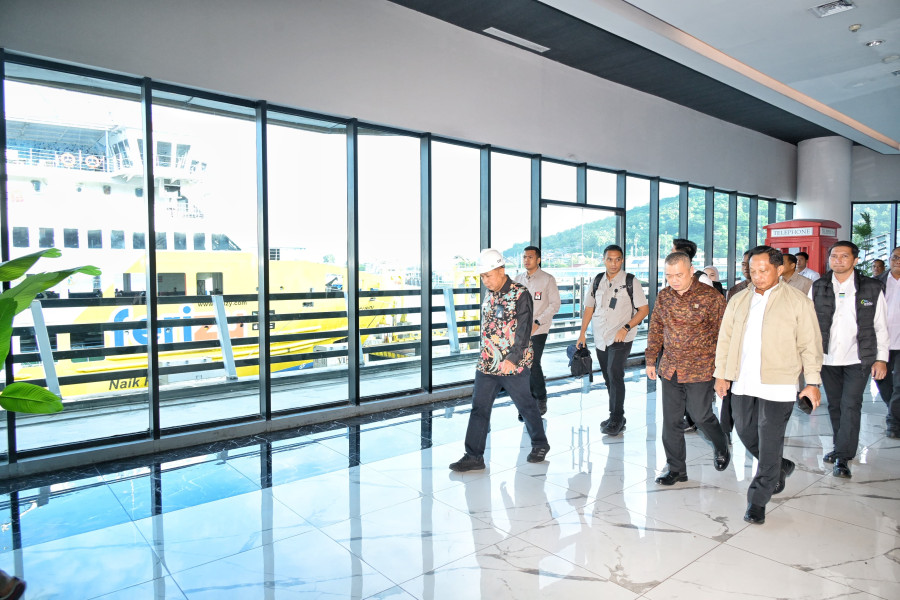 Menhub Dudy Hapus Kelas Eksekutif di Lintas Merak - Lampung, Semua Reguler
