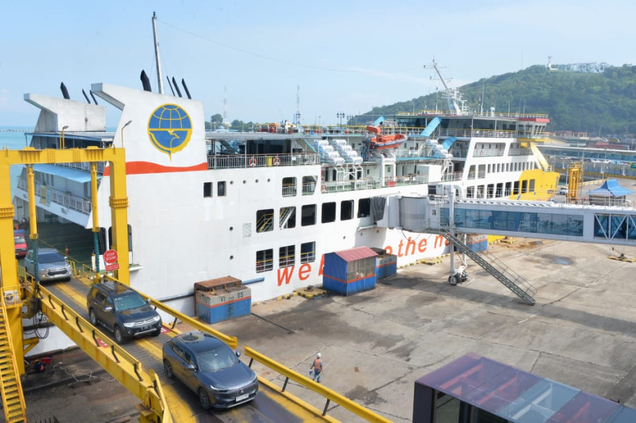 Trafik Long Weekend Waisak ASDP Layani Lebih dari 400 Ribu Penumpang dan 111 Ribu Kendaraan di Empat Pelabuhan Utama