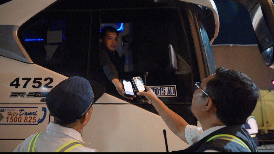 ASDP Gelar Operasi Gabungan Pemeriksaan Tiket dan Pencocokan Identitas Penumpang