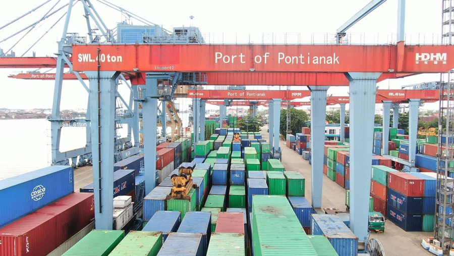 Kinerja IPC TPK Pontianak Meningkat   14,3 Persen  Volume Operasi  26.275 TEUs