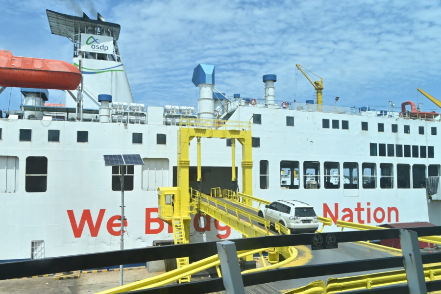 ASDP Imbau Kewaspadaan Cuaca Ekstrem di Penyeberangan